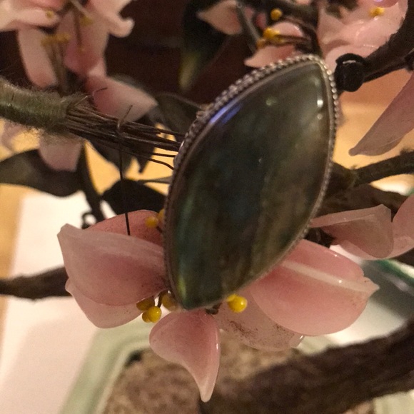 Vintage Jewelry - Vintage 925 blue fire labradorite ring